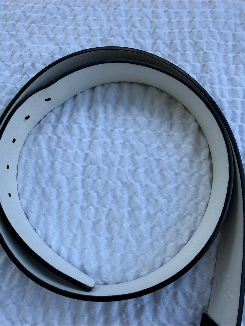 Nike Black Textured Belt with White Interior and Gloss Buckle